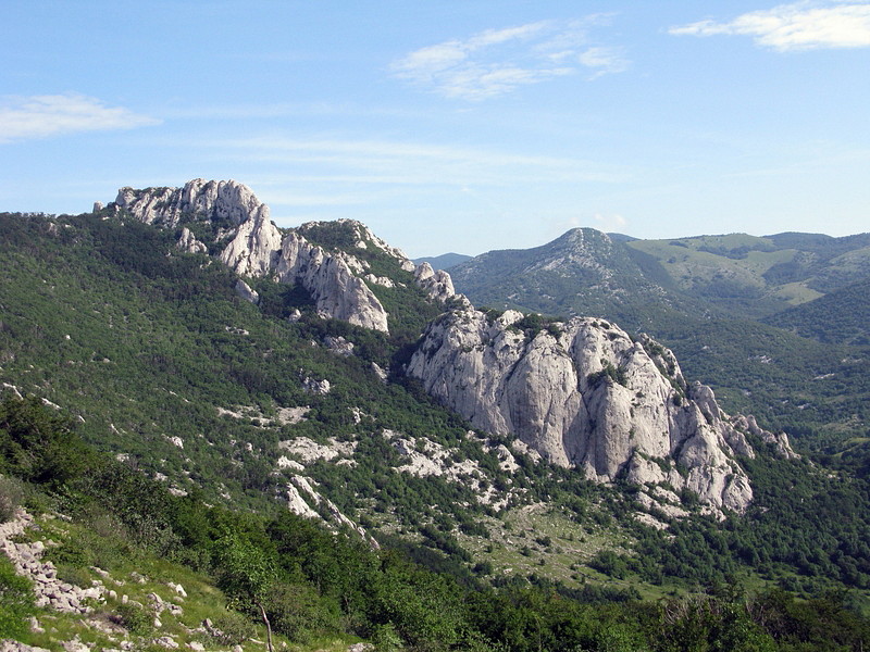 agin-kuk.jpg
